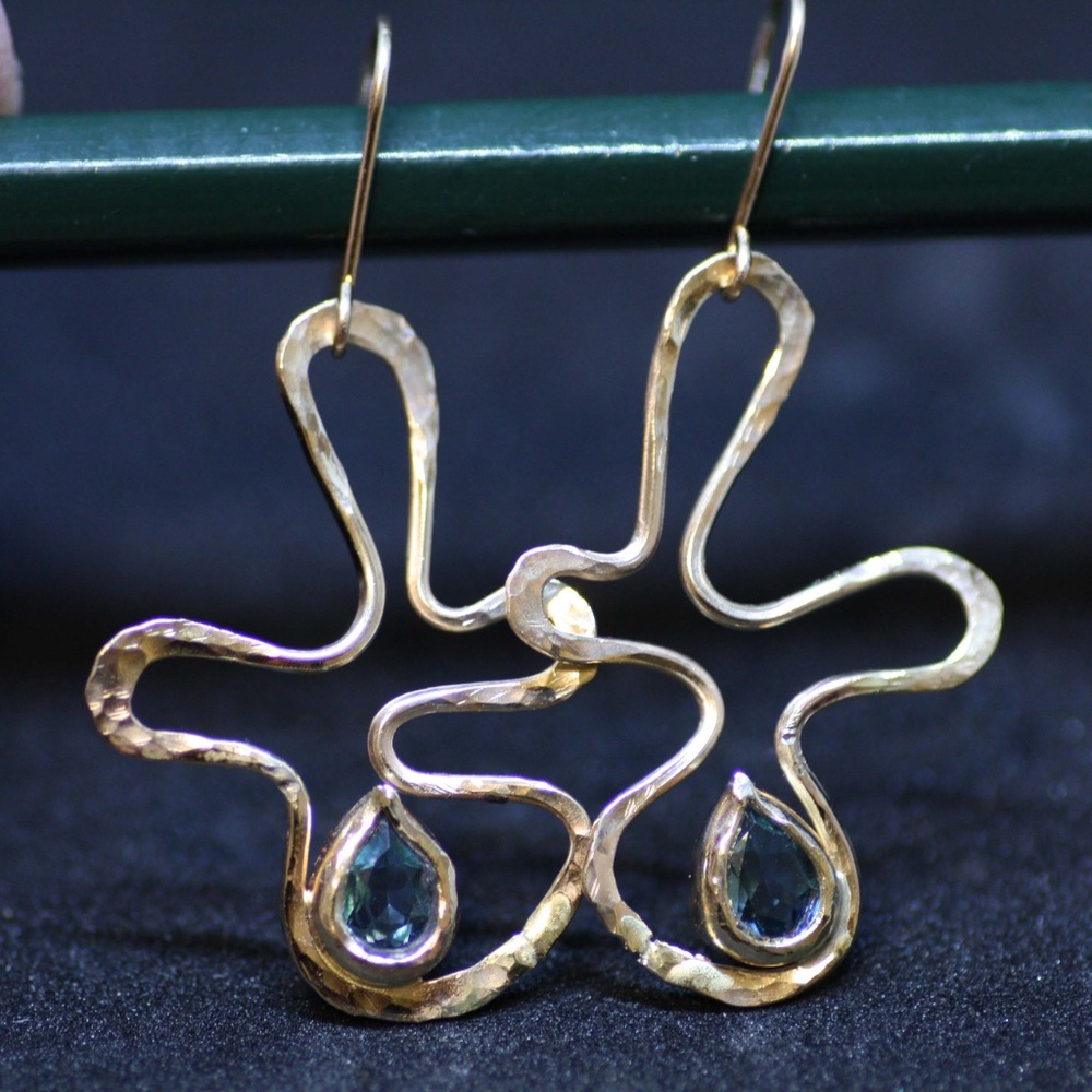 Handmade Natural Swiss Blue Topaz Earrings Solid 14K Yellow Gold 4th Anniversary - Picture 5 of 10